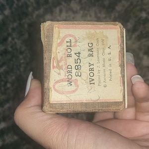 Q.R.S world roll player roll